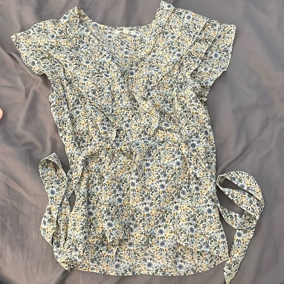 Max Studio Tops - Small Floral Blouse